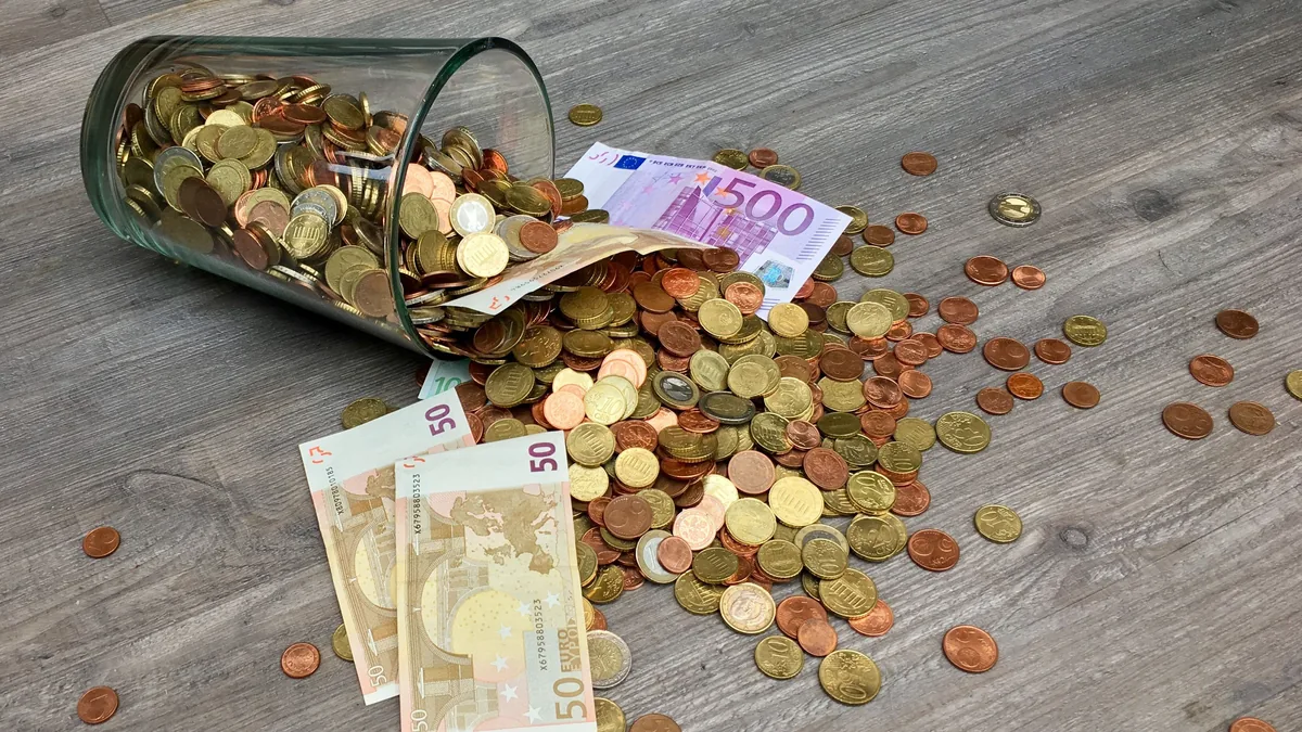 Dollars du matelas — Économie