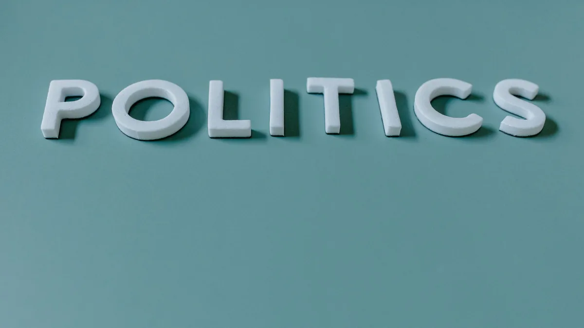 Javier Milei et ses mesures — Politique