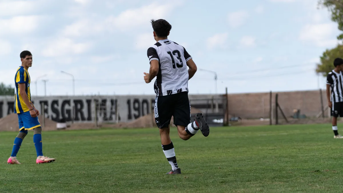 Luis Vázquez — Sport
