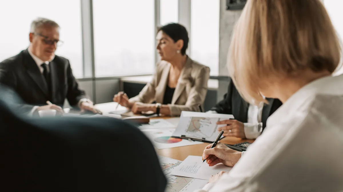 Robin Sharma, expert en développement personnel — Société