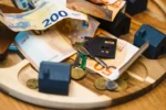 Salaire officiel — Économie